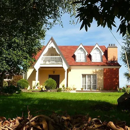 Around N About Bed & Breakfast *